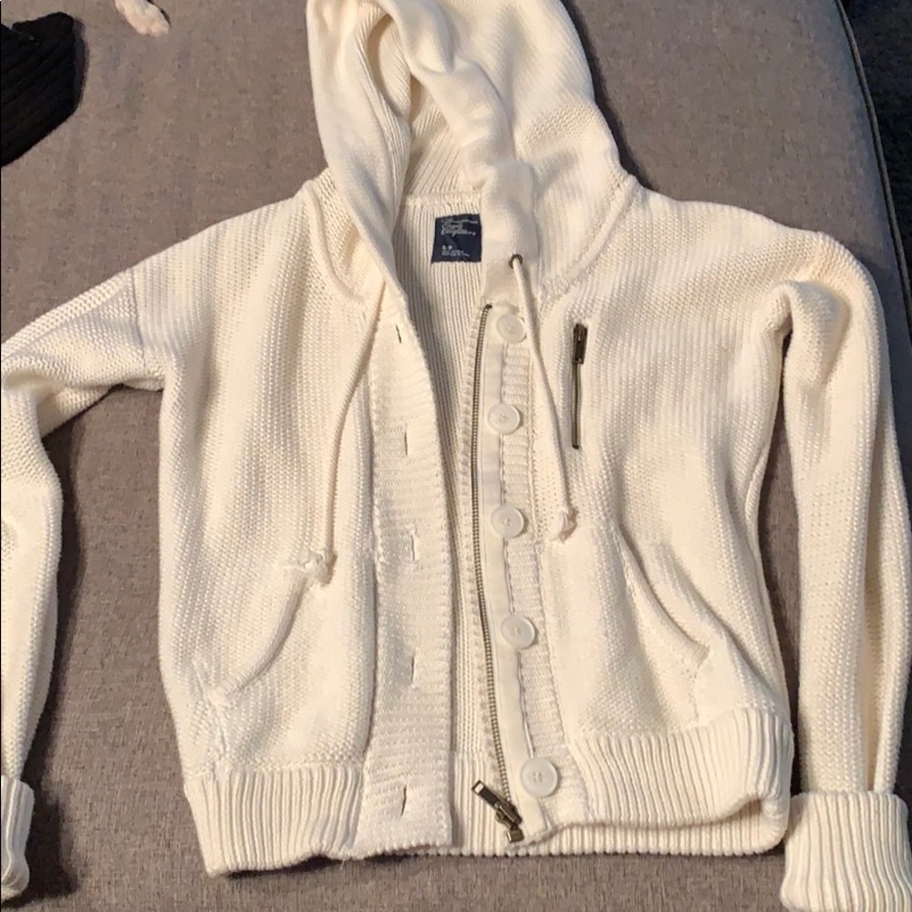 Cute American eagle sweater